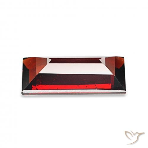 1.65カラットの天然ディープレッドアルマンディンガーネット、バゲット、VVS-VS