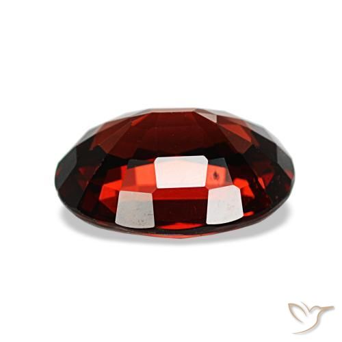 2.06カラットの天然ダークレッドアルマンディンガーネット（8.9×6.8 mm・オーバルカット）