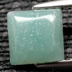 1.13カラットの天然グリーンアマゾナイト（6.4×6.3 mm・四角）