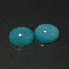 カラットの天然青緑アマゾナイト（12.1×10 mm・オーバルカット）