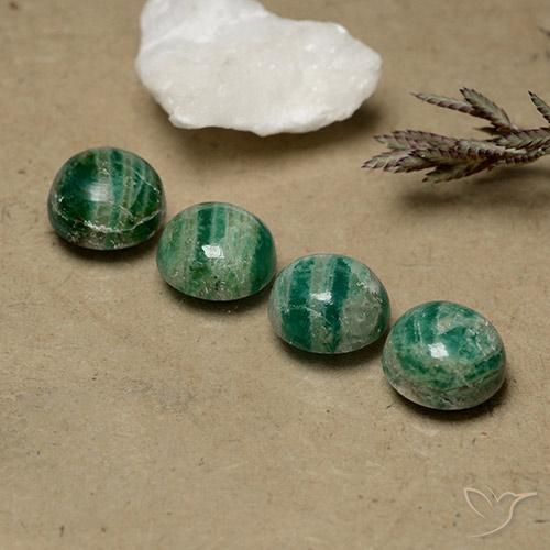 Shop natural 8.64ct クールグリーン アマゾナイト gems, ラウンド, from マダガスカル at GemSelect. In stock, global shipping!