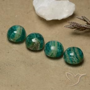 Shop natural 8.97ct ミディアムグリーン アマゾナイト gems, ラウンド, from マダガスカル at GemSelect. In stock, global shipping!