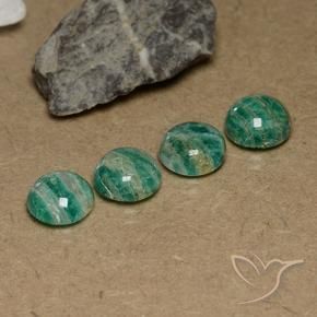 Shop natural 9.77ct パイングリーン アマゾナイト gems, ラウンド, from マダガスカル at GemSelect. In stock, global shipping!
