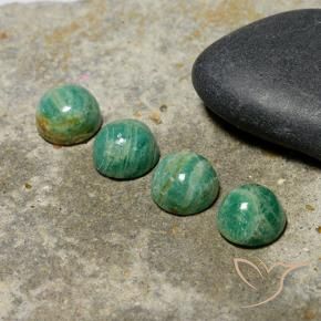 Shop natural 6.11ct クールグリーン アマゾナイト gems, ラウンド, from マダガスカル at GemSelect. In stock, global shipping!