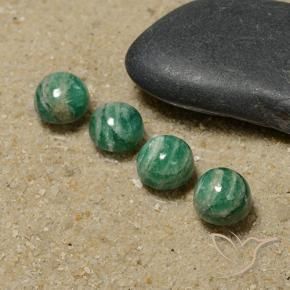 Shop natural 6.72ct ミディアムグリーン アマゾナイト gems, ラウンド, from マダガスカル at GemSelect. In stock, global shipping!