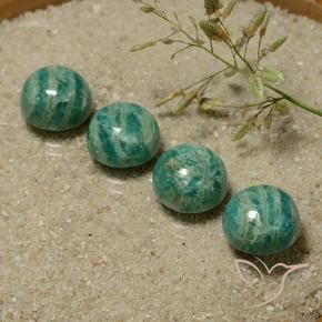 Shop natural 17.73ct パイングリーン アマゾナイト gems, ラウンド, from マダガスカル at GemSelect. In stock, global shipping!