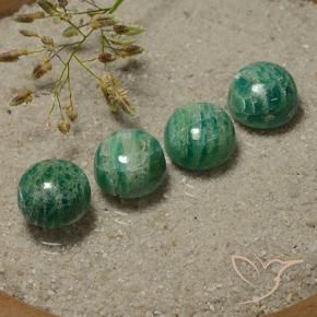 Shop natural 19.79ct クールグリーン アマゾナイト gems, ラウンド, from マダガスカル at GemSelect. In stock, global shipping!