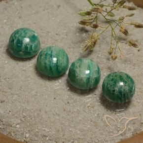 Shop natural 19.79ct クールグリーン アマゾナイト gems, ラウンド, from マダガスカル at GemSelect. In stock, global shipping!
