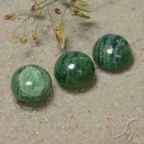 Shop natural 12.02ct クールパイングリーン アマゾナイト gems, ラウンド, from マダガスカル at GemSelect. In stock, global shipping!