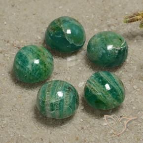 Shop natural 16.14ct クールパイングリーン アマゾナイト gems, ラウンド, from マダガスカル at GemSelect. In stock, global shipping!