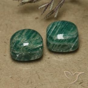 Shop natural 11.22ct ミディアムダークグリーン アマゾナイト gems, クッション, from マダガスカル at GemSelect. In stock, global shipping!