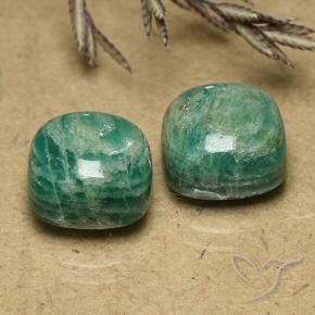 Shop natural 11.34ct ミディアムグリーン アマゾナイト gems, クッション, from マダガスカル at GemSelect. In stock, global shipping!