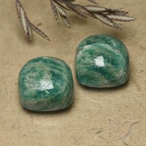 Shop natural 11.45ct パイングリーン アマゾナイト gems, クッション, from マダガスカル at GemSelect. In stock, global shipping!