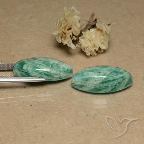 Shop natural 17.71ct ミディアムグリーン アマゾナイト gems, マーキーズ, from マダガスカル at GemSelect. In stock, global shipping!