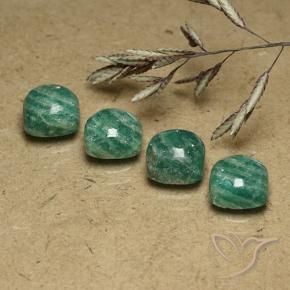 Shop natural 7.37ct パイングリーン アマゾナイト gems, クッション, from マダガスカル at GemSelect. In stock, global shipping!