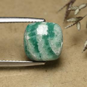 5.96カラットの天然クールグリーンアマゾナイト、クッションカット、オペーク