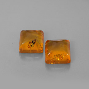 カラットの天然イエローオレンジ琥珀（アンバー）（8×8 mm・透明）