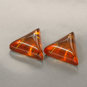 カラットの天然イエローオレンジ琥珀（アンバー）（8.9×8 mm・透明）