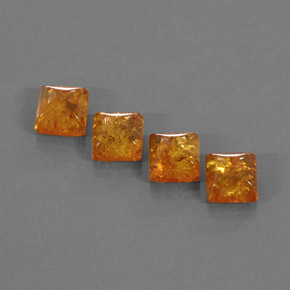 カラットの天然イエローオレンジ琥珀（アンバー）（8×8 mm・透明）