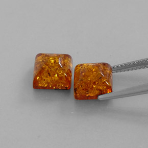 カラットの天然イエローオレンジ琥珀（アンバー）（8×8 mm・透明）