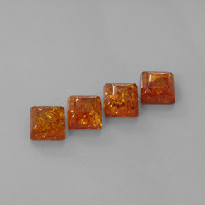 カラットの天然イエローオレンジ琥珀（アンバー）（8×7.9 mm・透明）