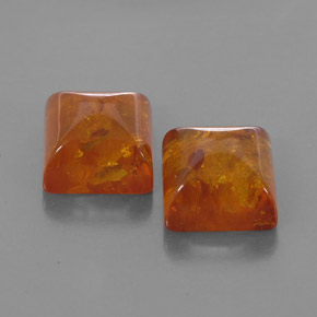 カラットの天然イエローオレンジ琥珀（アンバー）（8.1×8.1 mm・透明）