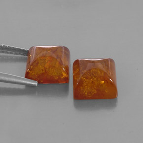 カラットの天然琥珀（アンバー）琥珀（アンバー）（8×8 mm・透明）