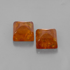 カラットの天然イエローオレンジ琥珀（アンバー）（8×8 mm・透明）