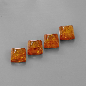 カラットの天然イエローオレンジ琥珀（アンバー）（8×8 mm・透明）