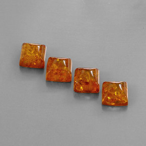 カラットの天然イエローオレンジ琥珀（アンバー）（8×8 mm・透明）