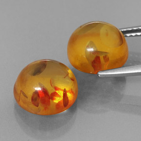 カラットの天然イエローオレンジ琥珀（アンバー）（9.58 mm・透明）