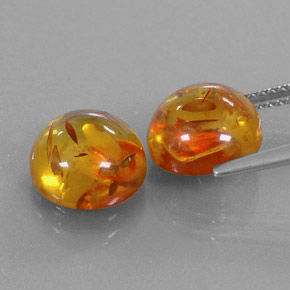 カラットの天然イエローオレンジ琥珀（アンバー）（9.47 mm・透明）
