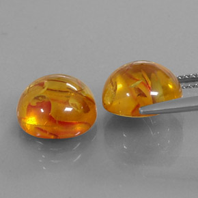 カラットの天然イエローオレンジ琥珀（アンバー）（9.52 mm・透明）