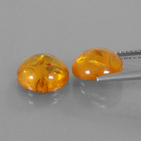 カラットの天然イエローオレンジ琥珀（アンバー）（9.25 mm・透明）