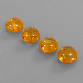 カラットの天然イエローオレンジ琥珀（アンバー）（9.57 mm・透明）