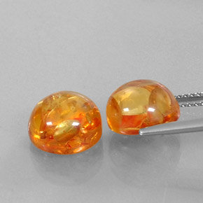 カラットの天然イエローオレンジ琥珀（アンバー）（9.53 mm・透明）