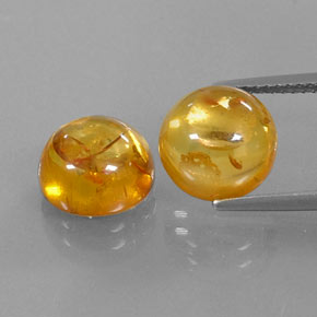カラットの天然イエローオレンジ琥珀（アンバー）（9.58 mm・透明）