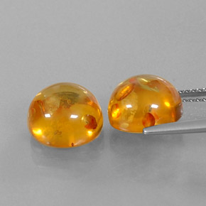 カラットの天然イエローオレンジ琥珀（アンバー）（9.58 mm・透明）
