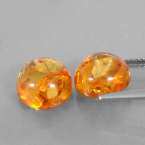 カラットの天然イエローオレンジ琥珀（アンバー）（9.58 mm・透明）