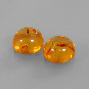 カラットの天然イエローオレンジ琥珀（アンバー）（9.64 mm・透明）
