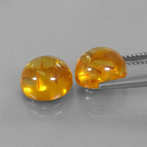 カラットの天然イエローオレンジ琥珀（アンバー）（9.62 mm・透明）