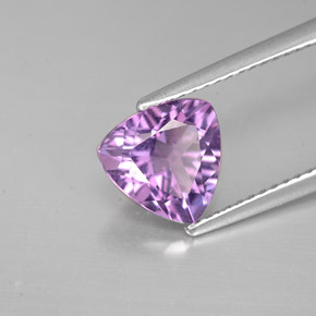 1.49カラットの天然バイオレットアメジスト（8.1×8.1 mm・トリリアント）