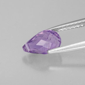 1.25カラットの天然バイオレットアメジスト（8.1×5.2 mm・ブリオレット）