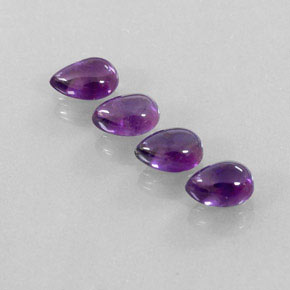 カラットの天然バイオレットアメジスト（6.8×4.8 mm・透明）