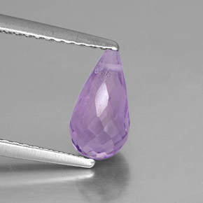 1.32カラットの天然バイオレットアメジスト（9.2×5.1 mm・ブリオレット）