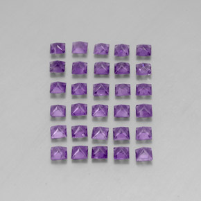 カラットの天然バイオレットアメジスト（3.1×3.1 mm・四角）