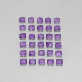 カラットの天然バイオレットアメジスト（3×3 mm・四角）