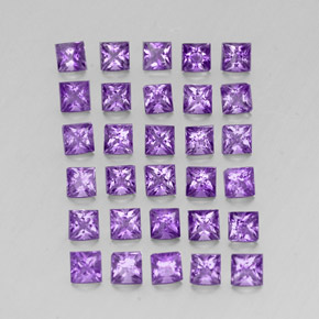 カラットの天然バイオレットアメジスト（3×3 mm・四角）