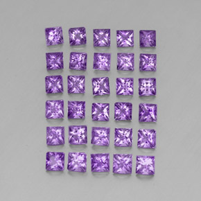 3.67カラットの天然バイオレットアメジスト（3×3 mm・四角）