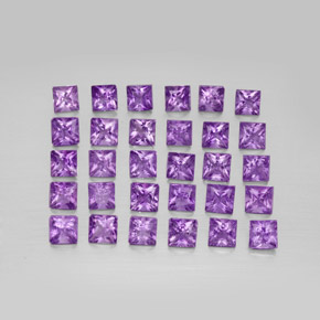 カラットの天然バイオレットアメジスト（3.2×3.2 mm・四角）
